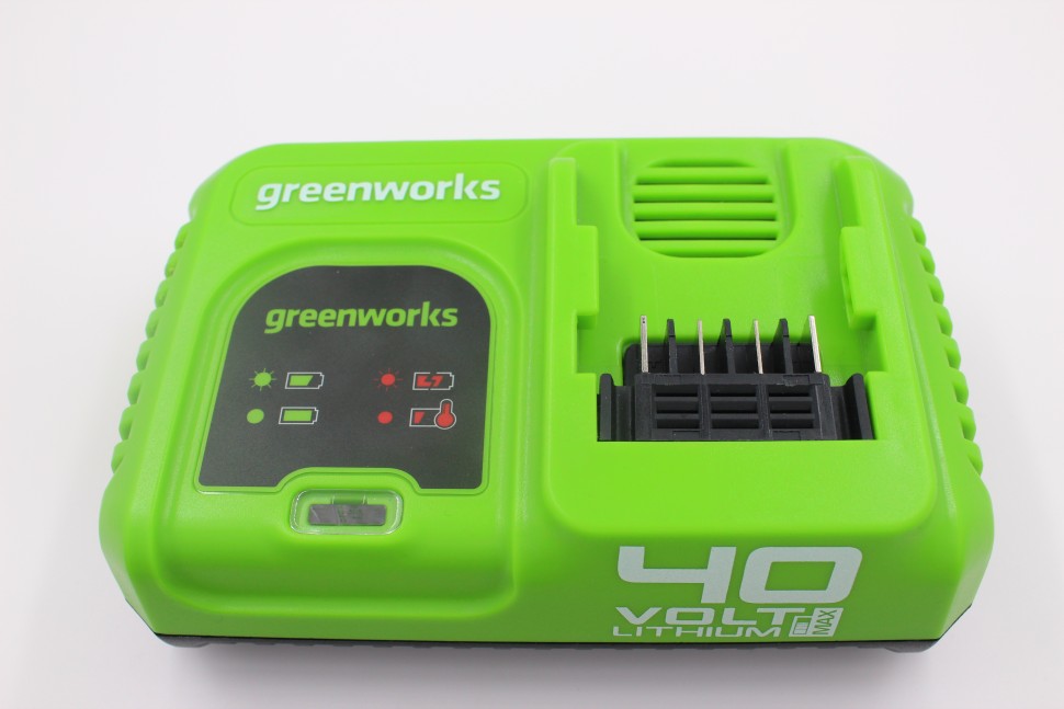 Зарядное устройство GREENWORKS G40UC5 5А 40В