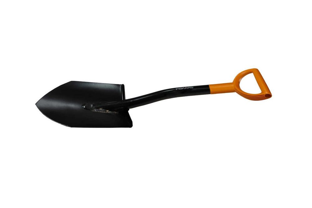 Совковая лопата Fiskars Solid (131417)