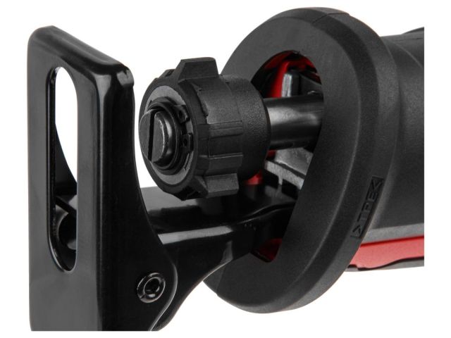 Сабельная пила WORTEX SR 1508-1 E + 2 пильных полотна