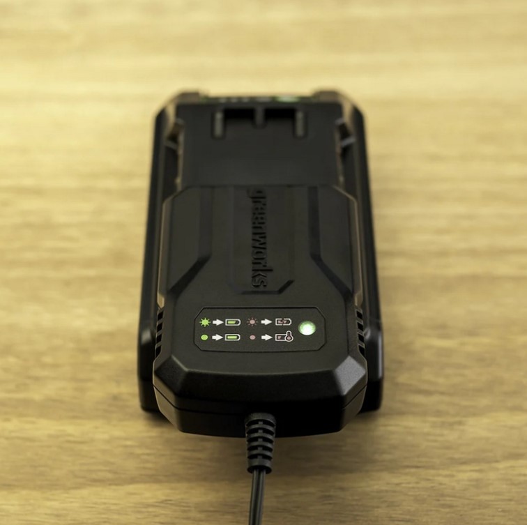 Зарядное устройство Greenworks G24UC2 24В