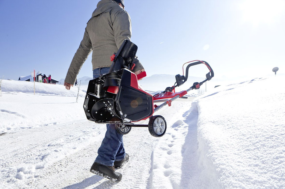 Снегоуборщик AL-KO SnowLine 46 E