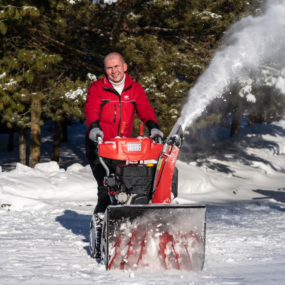 Снегоуборщик бензиновый AL-KO SnowLine 620 E III