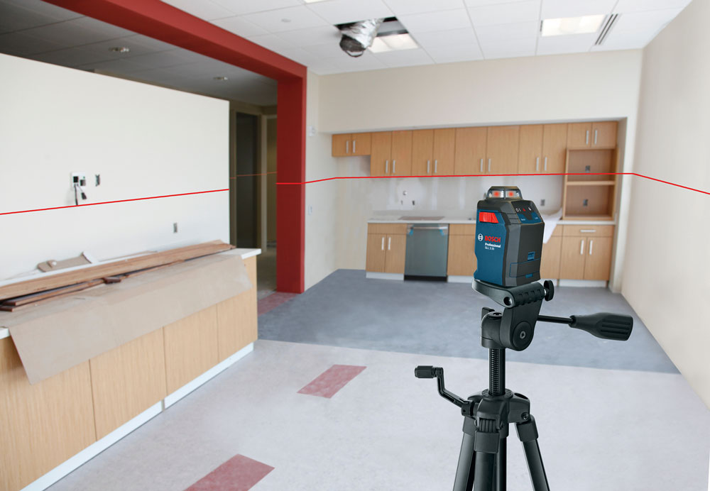 Нивелир лазерный линейный BOSCH GLL 2-20 с держателем в чем.