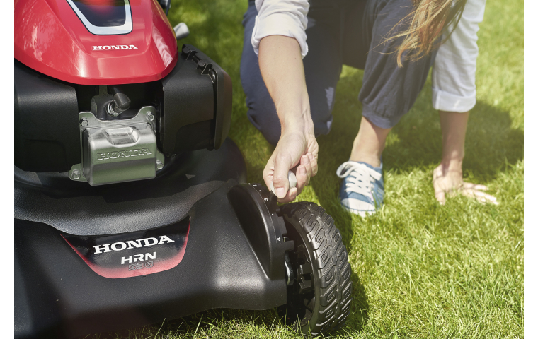 Бензиновая газонокосилка HONDA HRN536C2VKEН