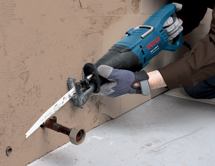 Сабельная пила Bosch GSA 1100 E Professional