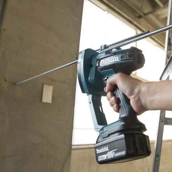Аккумцуляторный шпилькорез MAKITA DSC 102 ZJ в кейсе