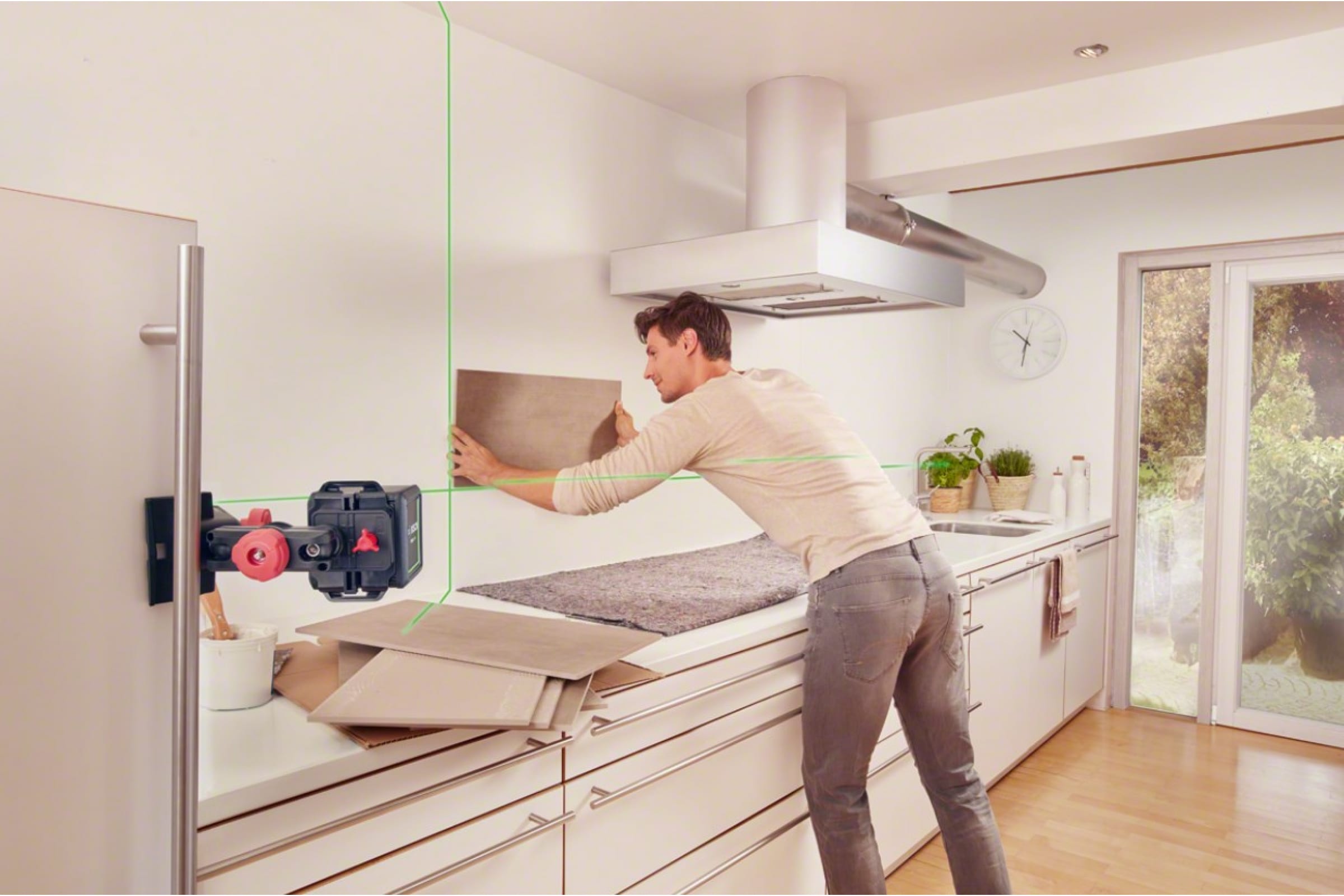 Нивелир лазерный BOSCH Quigo Green Basic с держателем в кор.