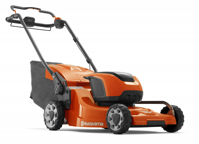 Аккумуляторная газонокосилка Husqvarna LC 347iVX KIT (QC300, BLi200)