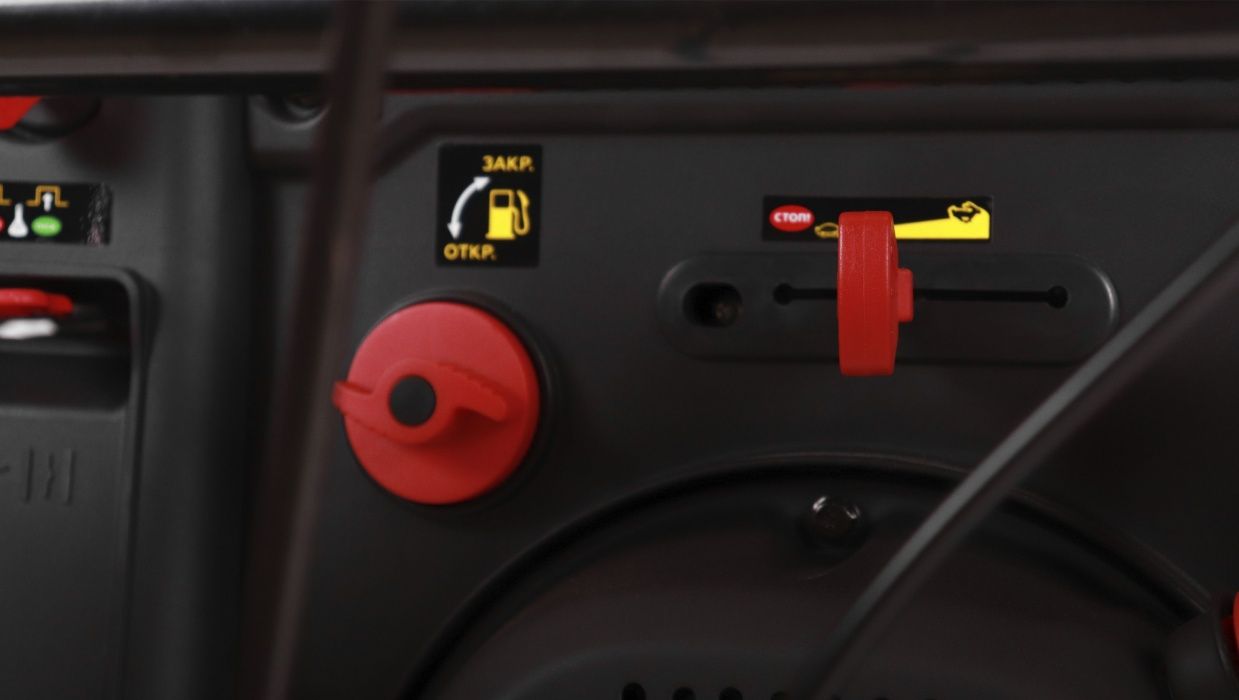 Снегоотбрасыватель CHAMPION ST1171E