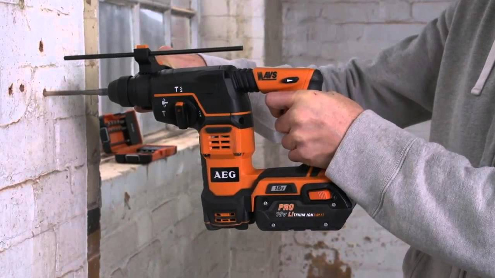 Перфоратор AEG BBH 18 Li-402C