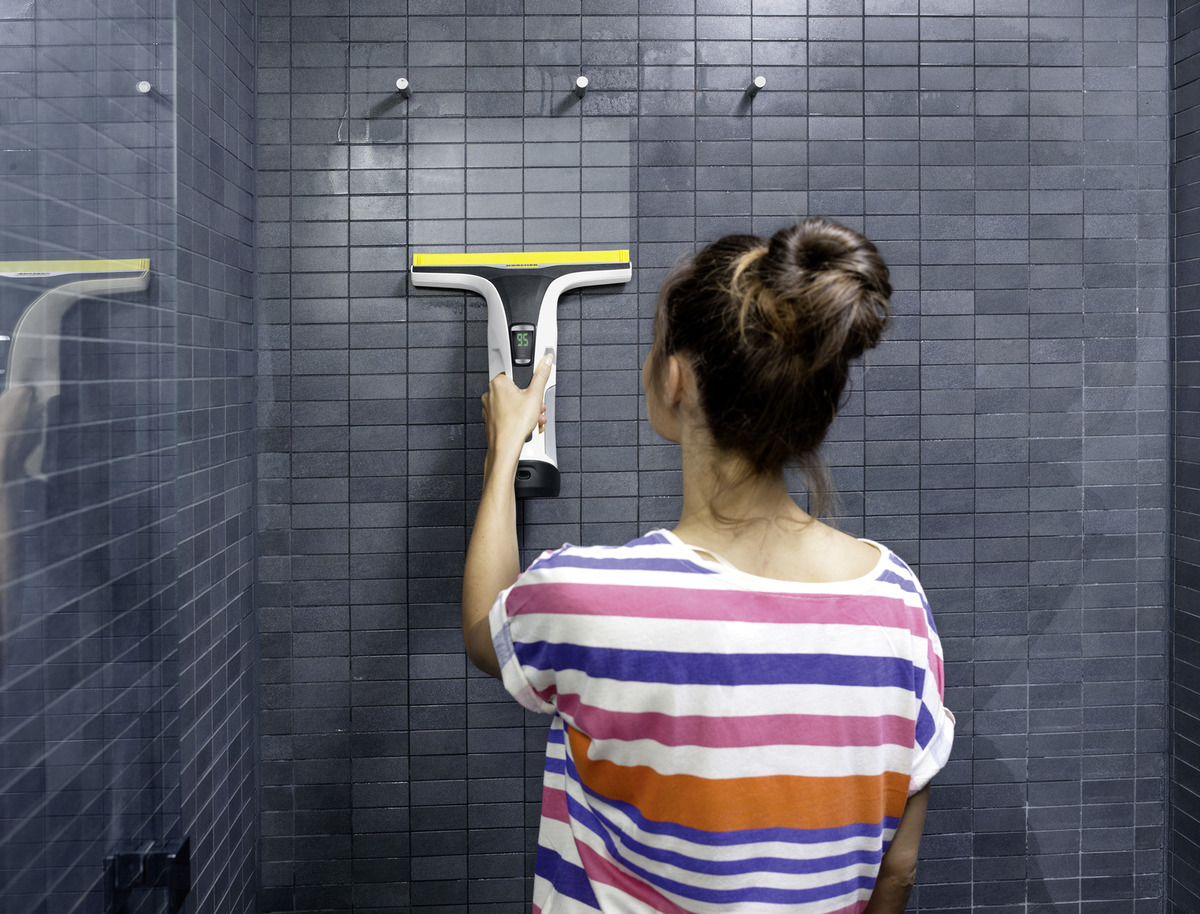 Стеклоочиститель Karcher WV 6 Plus (white)