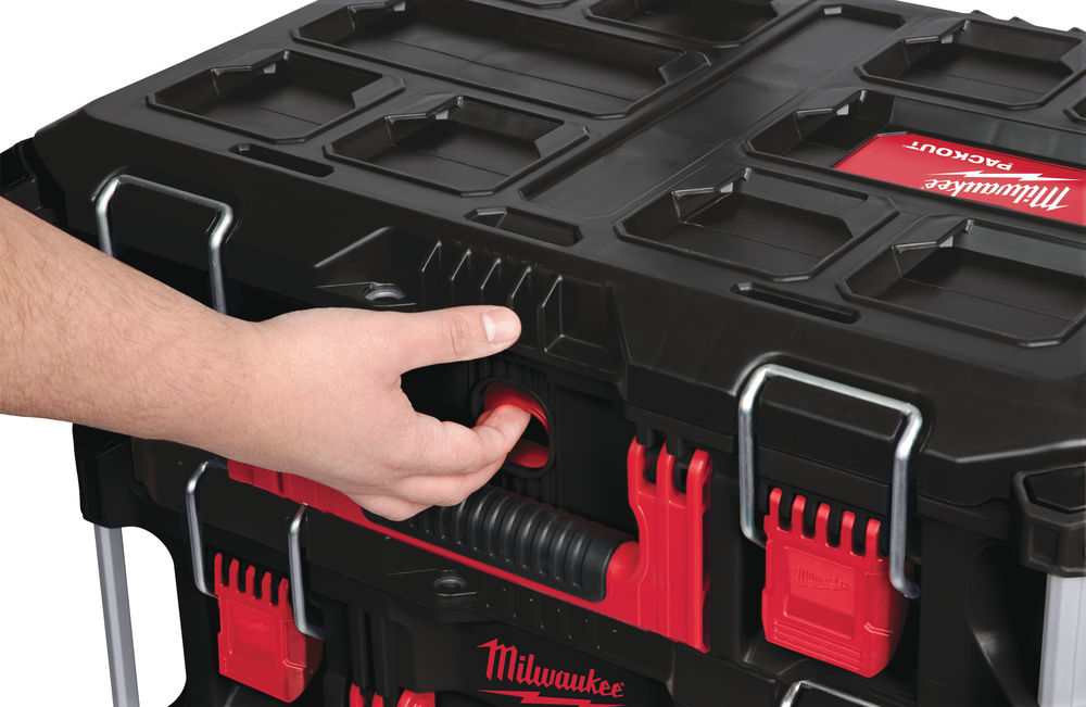 Набор ящиков MILWAUKEE на колесах PACKOUT