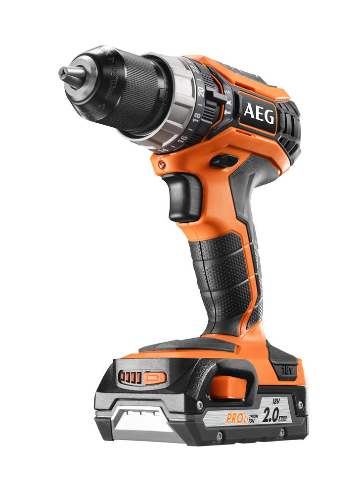 Аккумуляторная дрель-шуруповерт AEG BSB18C2LI-202C