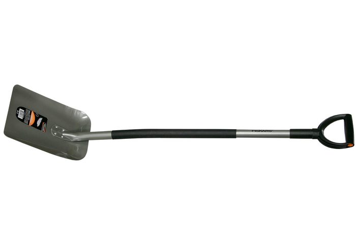Совковая лопата Fiskars 132500