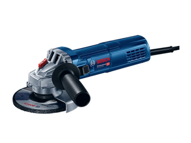 Одноручная угловая шлифмашина BOSCH GWS 670 в кор.