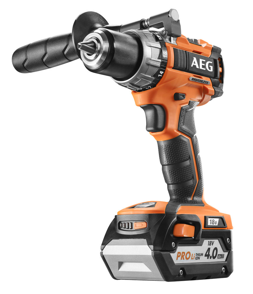 Аккумуляторная дрель-шуруповерт AEG BS18C2BLLI-402C