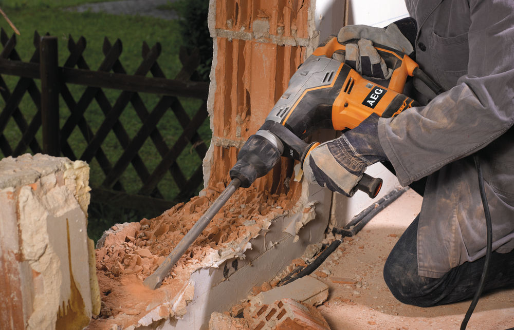 Отбойный молоток AEG MH5 G