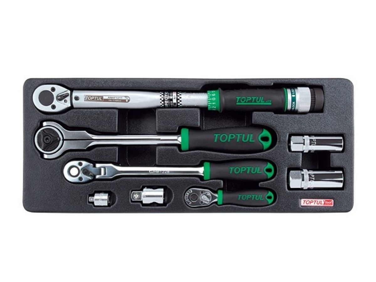 Набор инструментов 1/4", 3/8", 1/2" 8 предметов TOPTUL (GCAT0803)