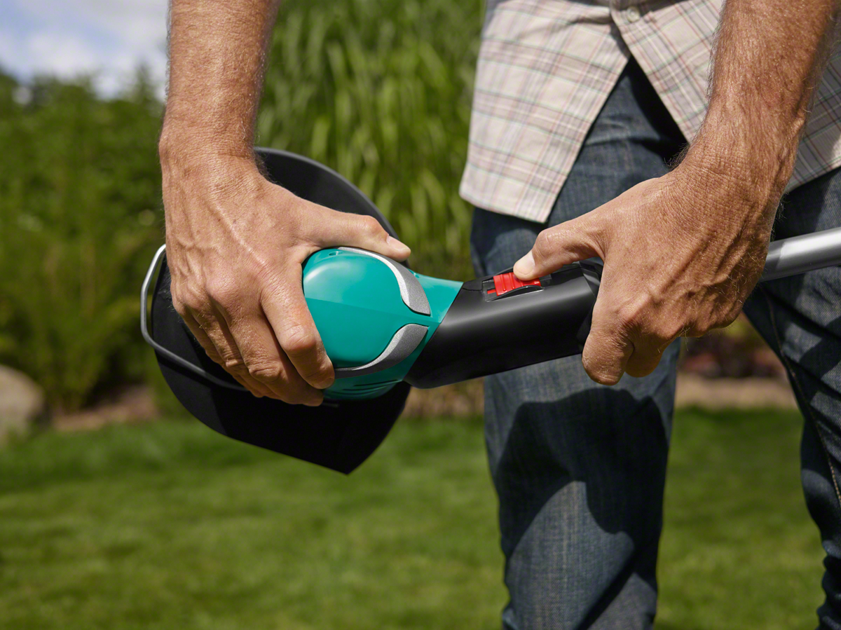 Электрический триммер BOSCH ART 30 +