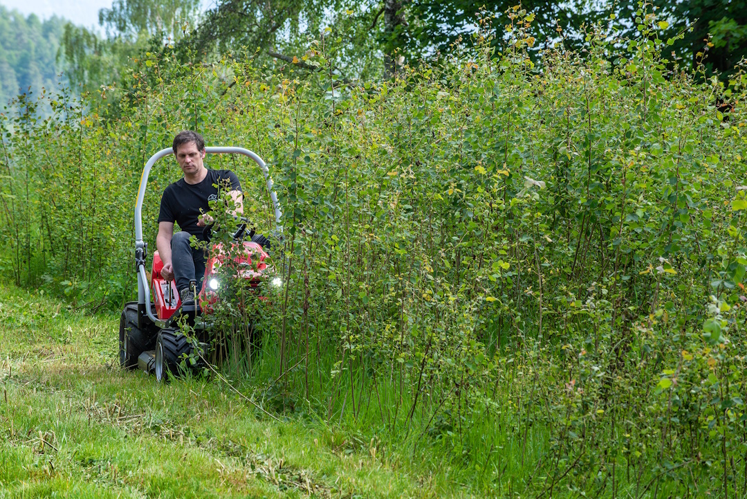 Мини-трактор Seco Crossjet 4x2 AC92/22H Loncin