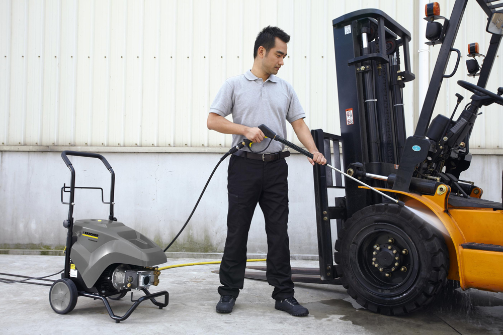 Мойка высокого давления Karcher HD 9/20-4