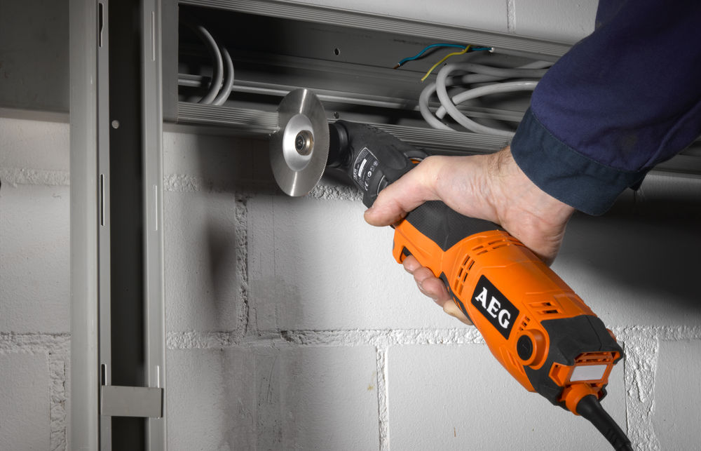 Многофункциональный инструмент AEG OMNI300-KIT5