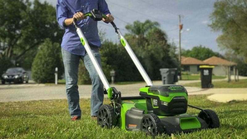 Аккумуляторная газонокосилка Greenworks GD60LM51SPK4