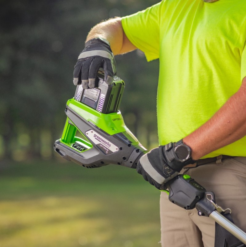 Аккумуляторный триммер Greenworks 82V ST121 (без АКБ и ЗУ)