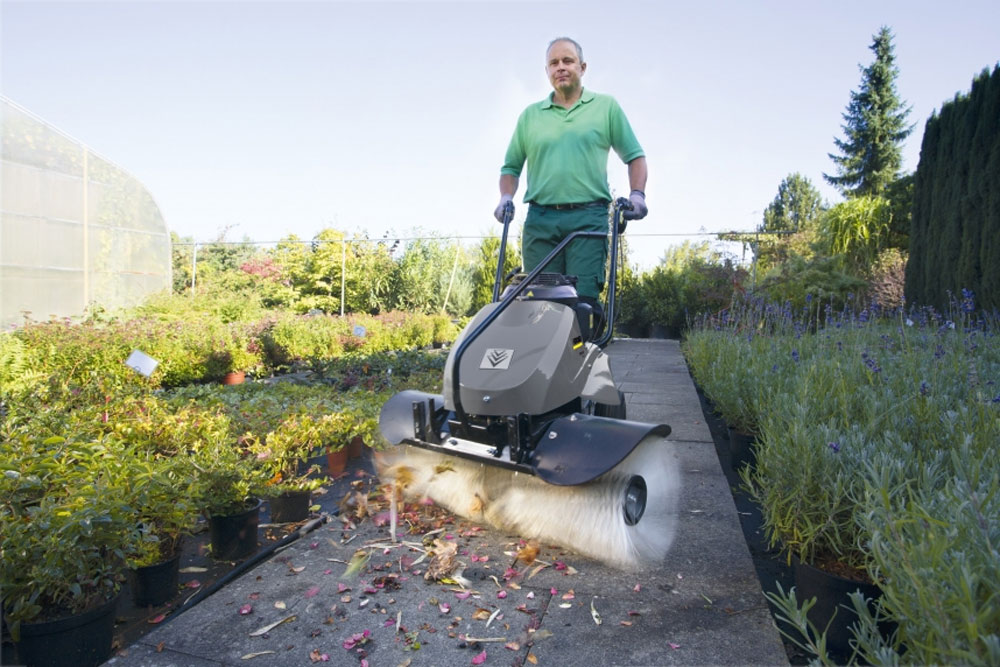 Подметальная машина Karcher KM 80 W G