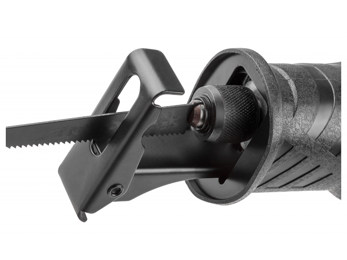 Сабельная пила WORTEX SR 2313 E в кор. + 2 пильных полотна