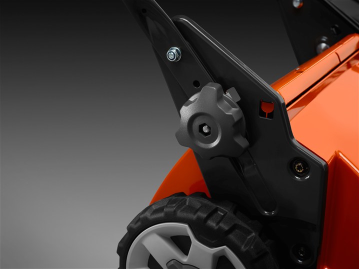 Бензиновая газонокосилка Husqvarna LC 247