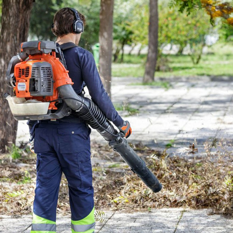 Бензиновая воздуходувка Husqvarna 530 BT