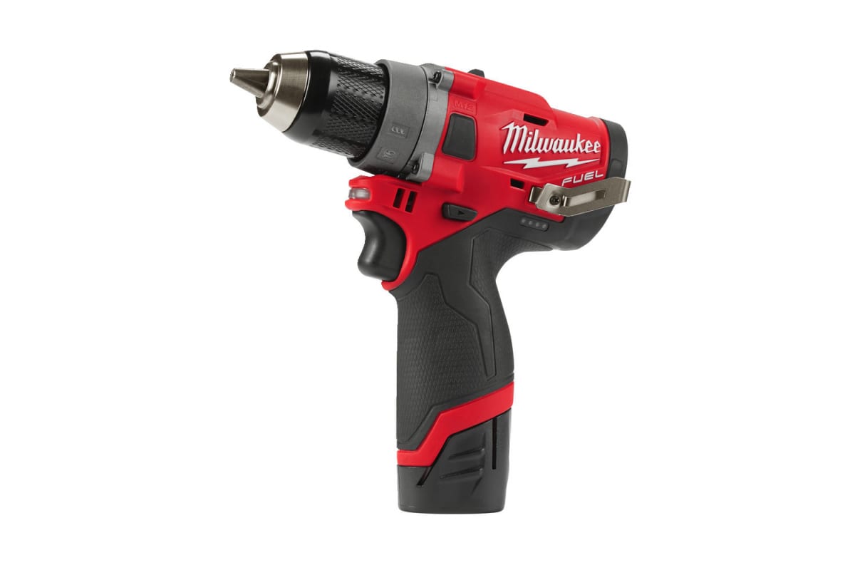 Аккумуляторная дрель-шуруповерт Milwaukee M12 FDD-202X