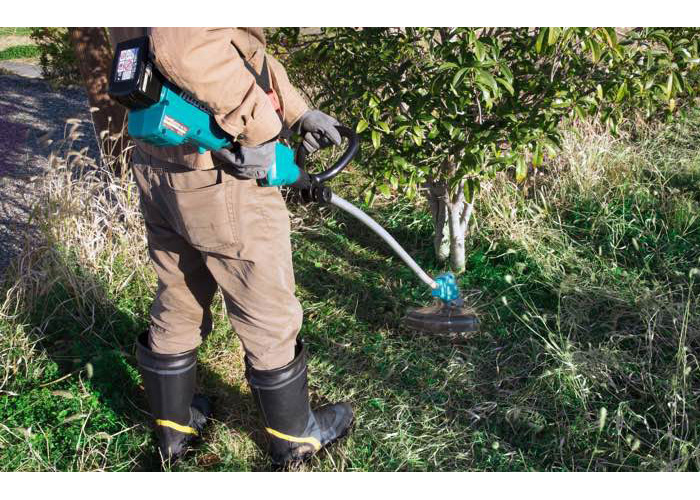 Триммер аккумуляторный MAKITA DUR 184 LZ