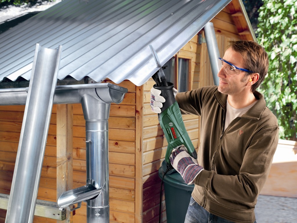 Сабельная пила Bosch PSA 700 E