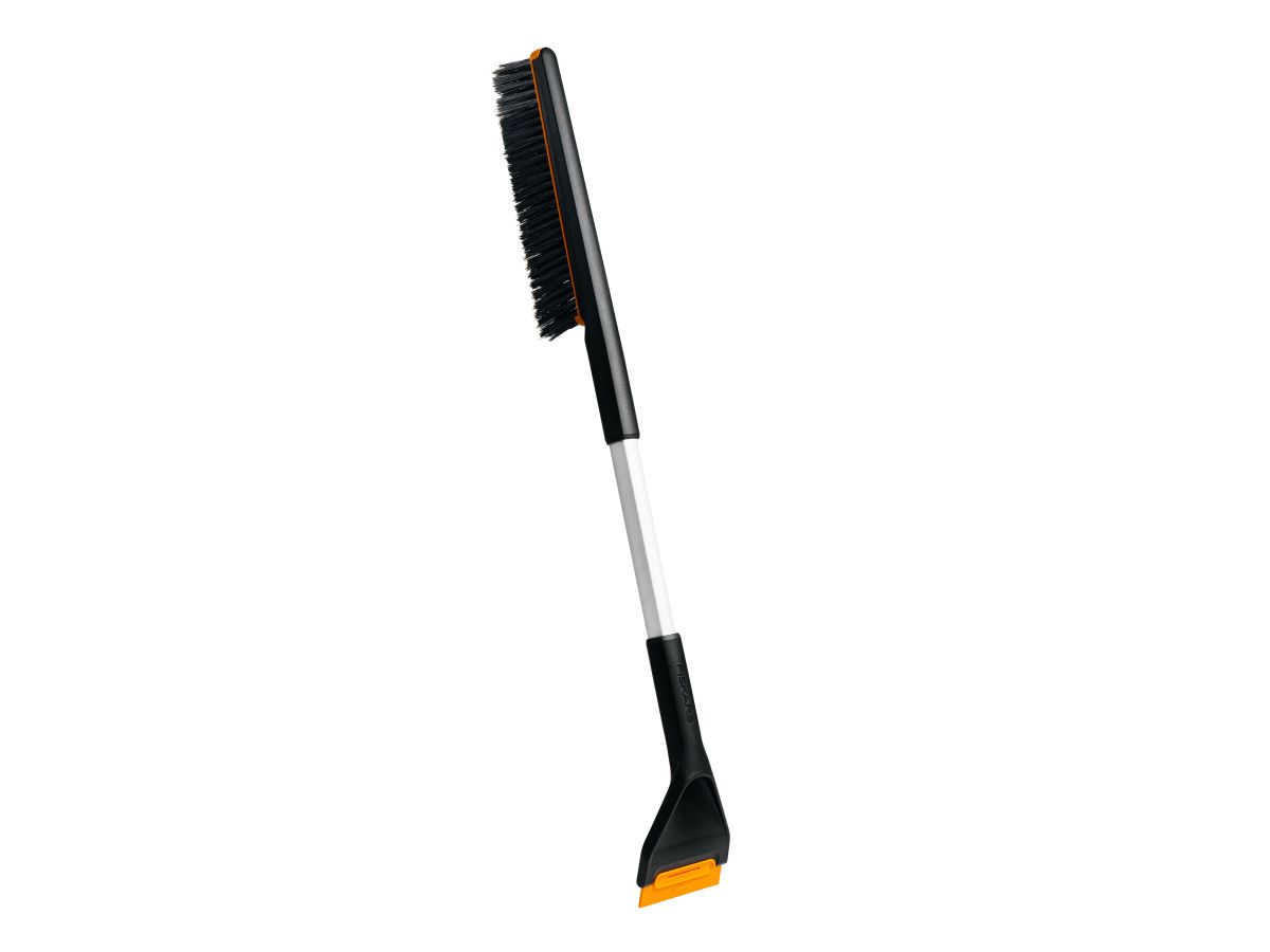 Щетка для снега 76см со скребком Plus FISKARS (1078494)