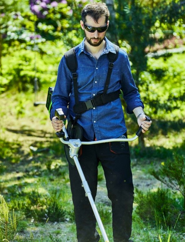 Аккумуляторный триммер Greenworks GD40BCBК5 (АКБ+ЗУ)