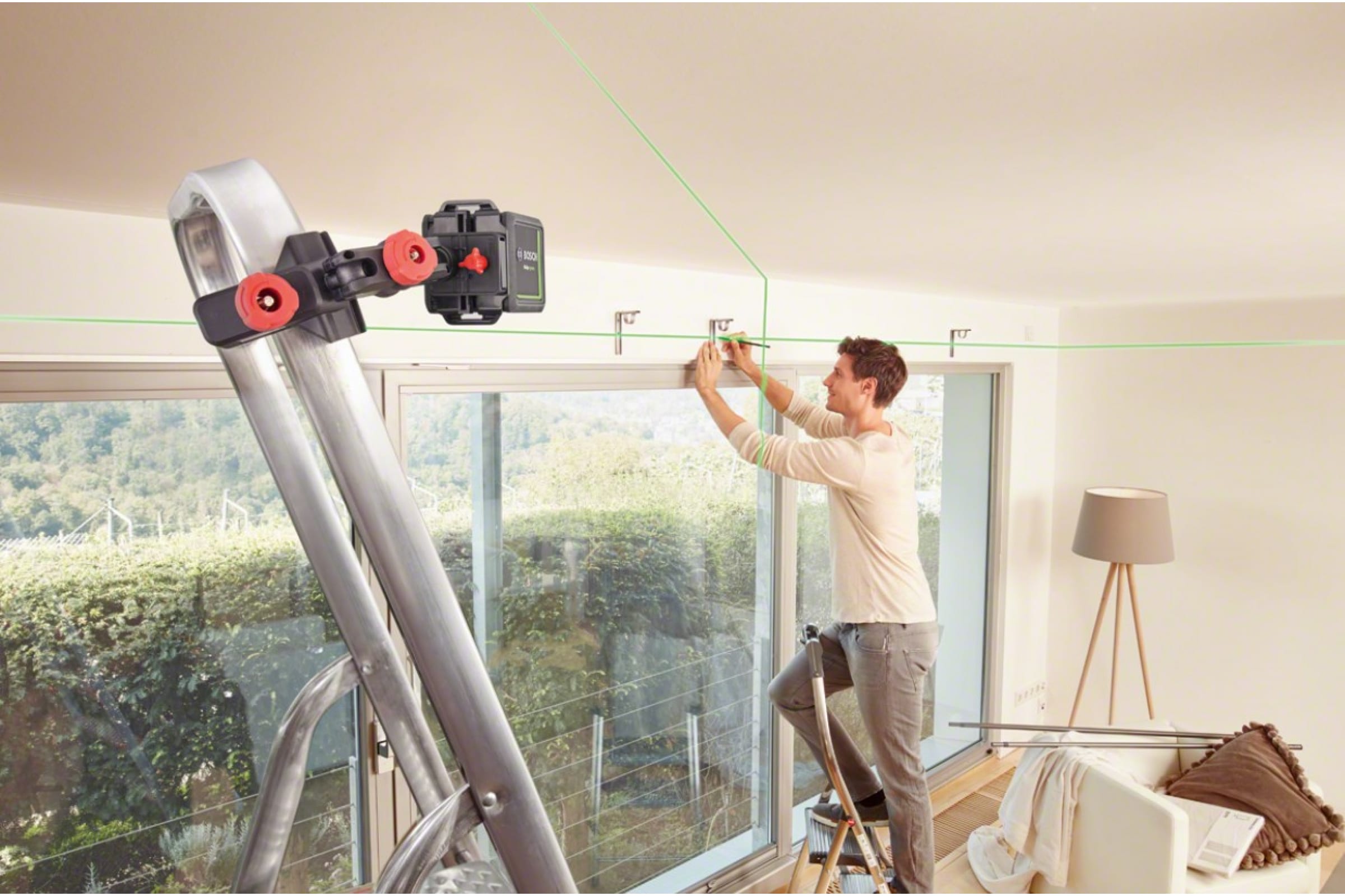 Нивелир лазерный BOSCH Quigo Green Basic с держателем в кор.