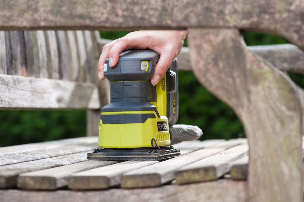 Вибрационная шлифмашина Ryobi R 18 SS4-0