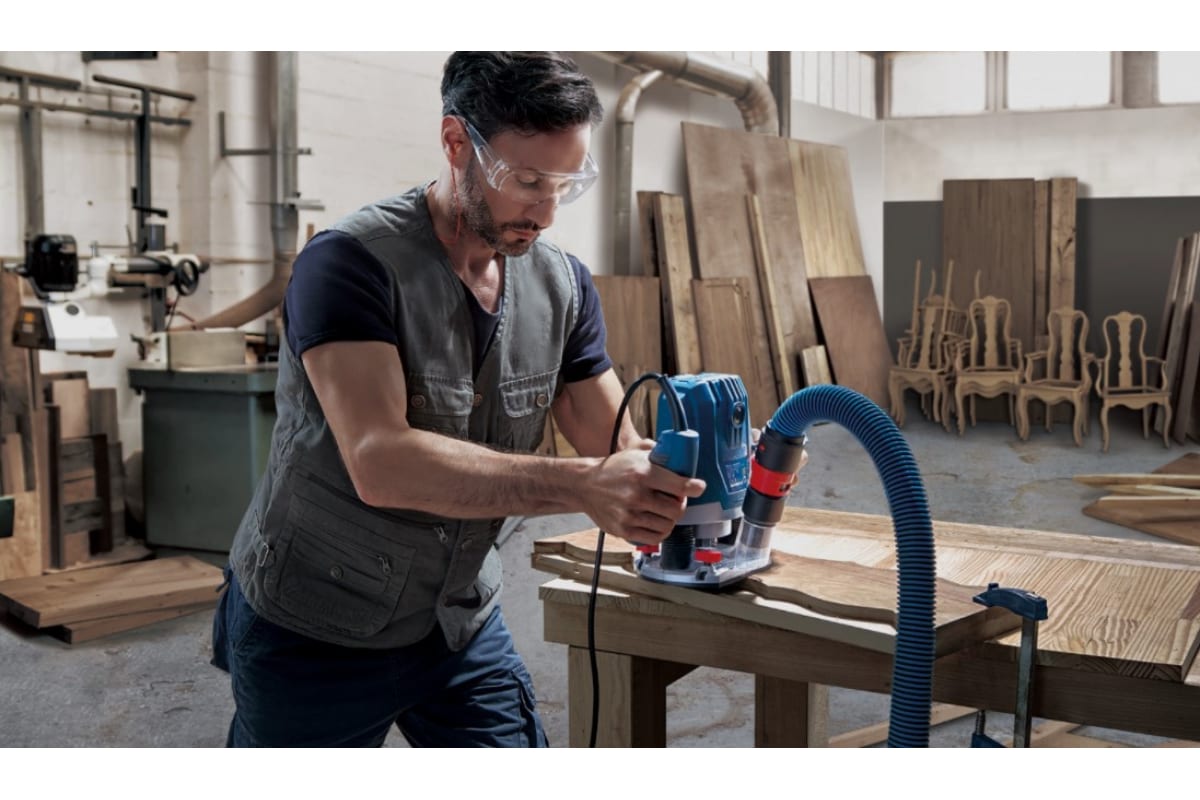 Фрезер Bosch GOF 130