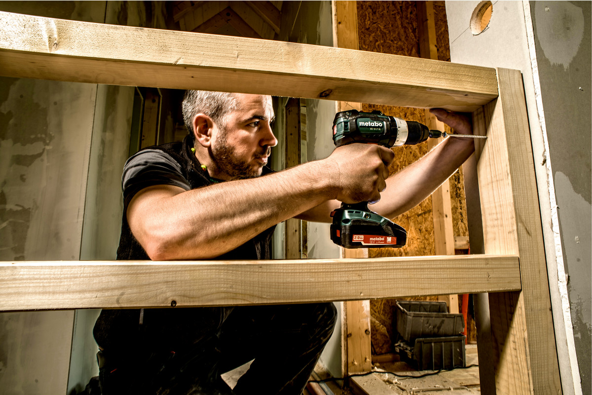 Аккумуляторная дрель-шуруповерт Metabo BS 18 LT Compact