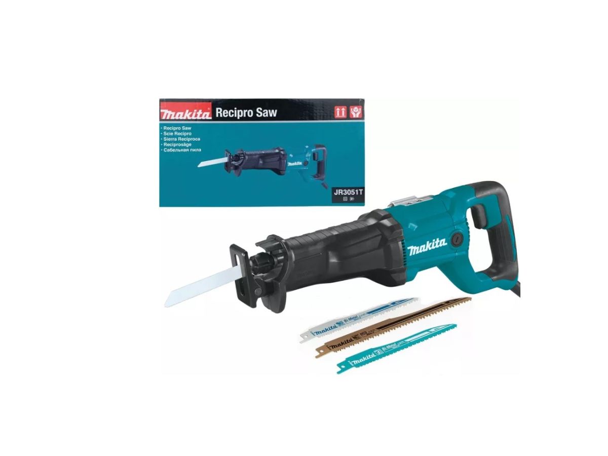 Сабельная пила MAKITA JR 3051 T в коробке