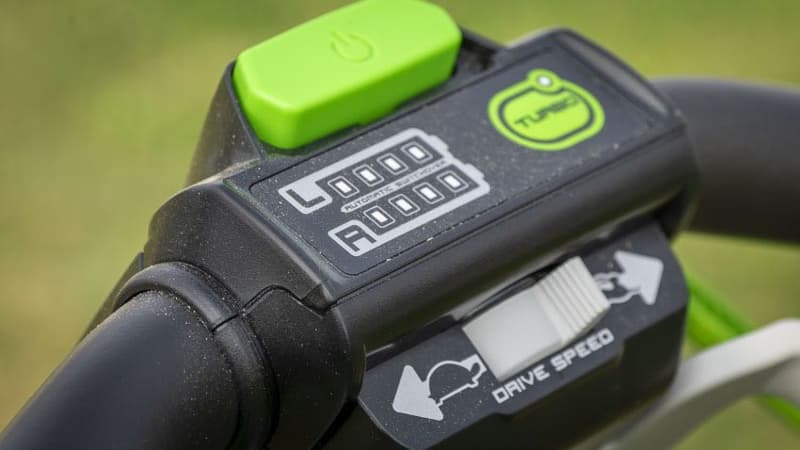 Аккумуляторная газонокосилка Greenworks GD60LM51SPK4