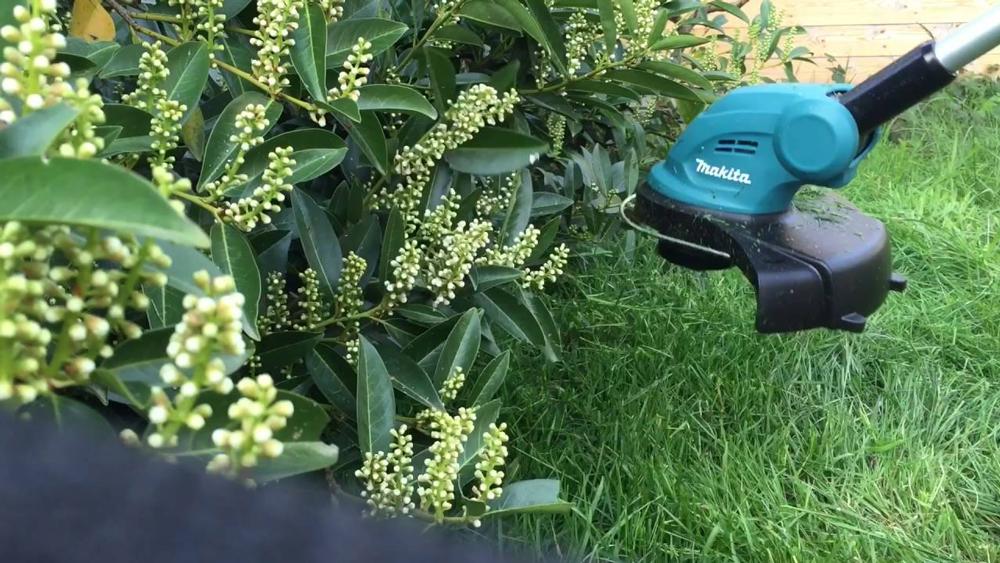 Триммер аккумуляторный MAKITA DUR 181 RF