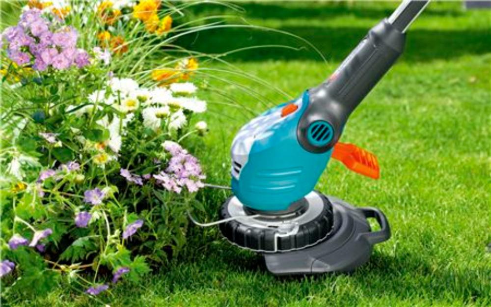 Аккумуляторный триммер Gardena EasyCut Li-18/23R (с акб и зарядным)