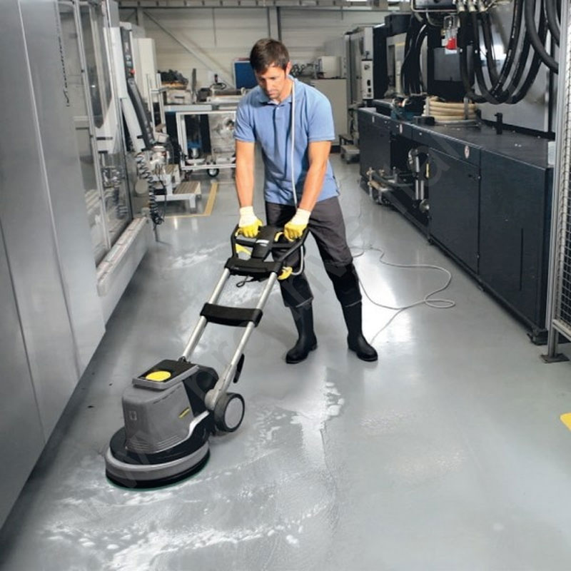 Полотер Karcher BDS 33/180 C Adv