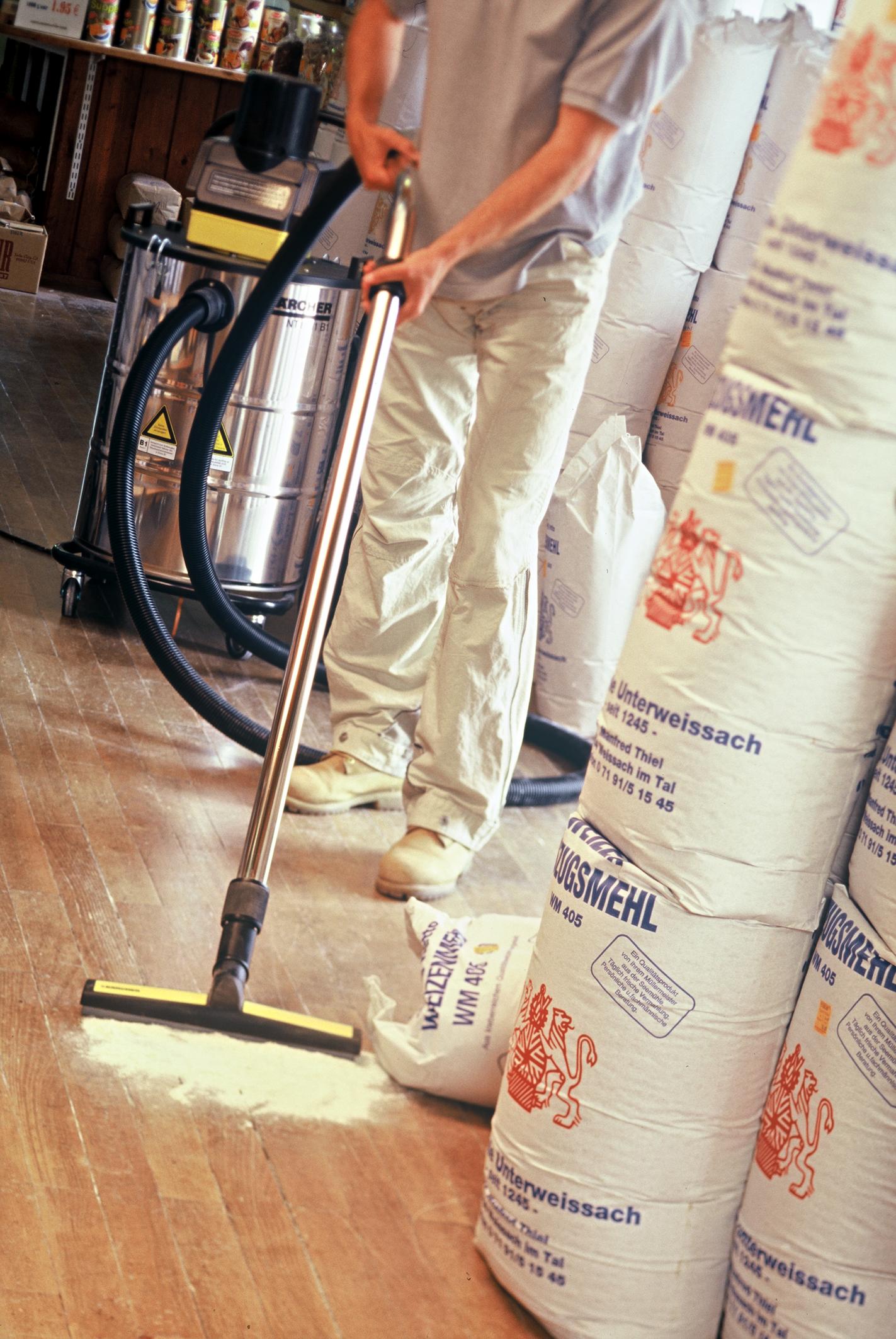 Промышленный пылесос Karcher NT 80/1 B1 M