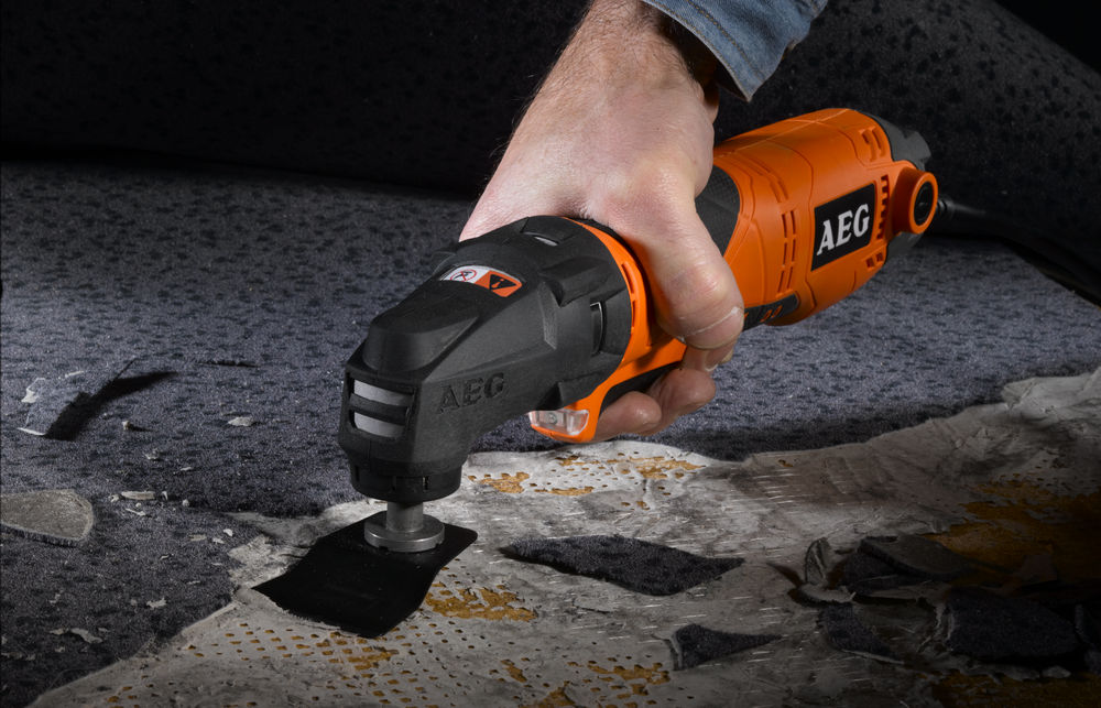 Многофункциональный инструмент AEG OMNI300-KIT5