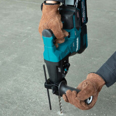 Аккумуляторный перфоратор MAKITA XGT HR001GZ в коробке