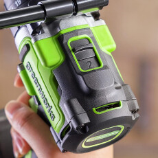 Аккумуляторная ударная дрель-шуруповерт Greenworks GD24DD140 24В (2 АКБ 4Ач + ЗУ)